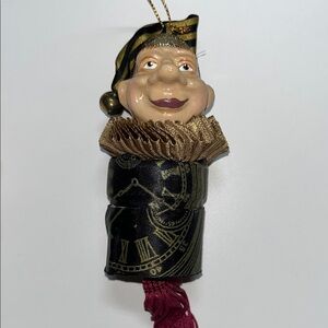 Vintage Katherine’s collection Wayne Kleski jester trinket box ornament.